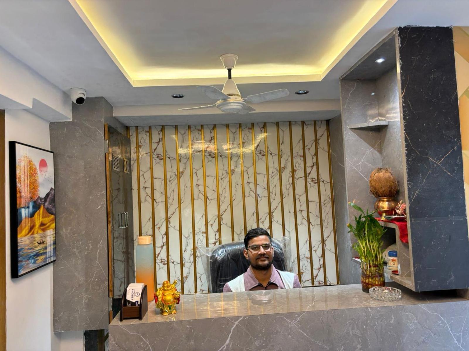 Hotel Phoniex أحمد أباد المظهر الخارجي الصورة